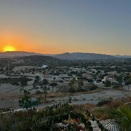 Endless Sunset * Pentakomo